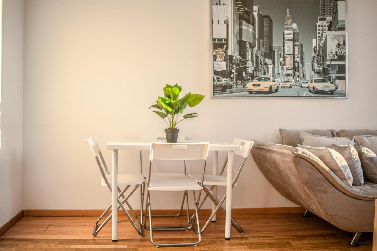Joyful 2Br Apt. @ Millenium Tower And The Danube Vienne Extérieur photo