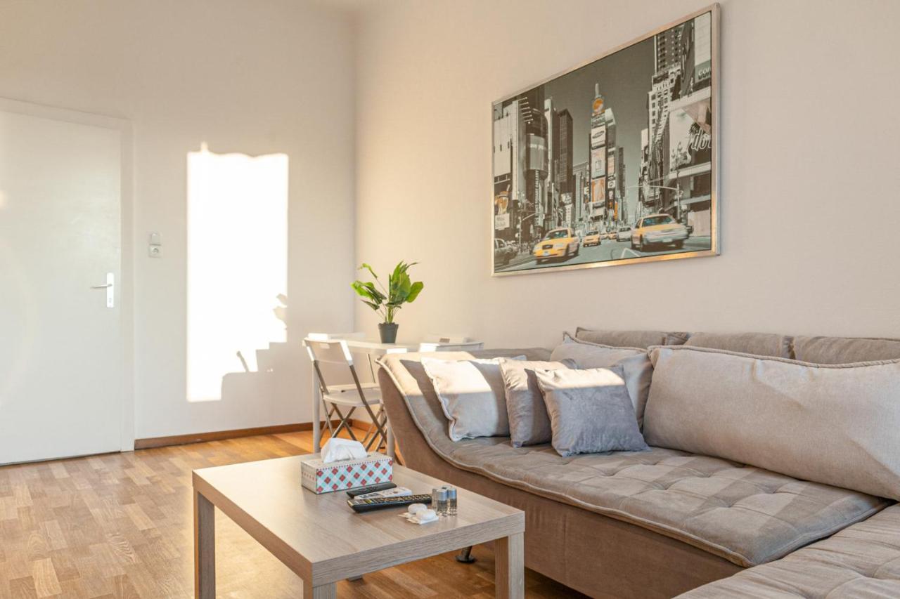 Joyful 2Br Apt. @ Millenium Tower And The Danube Vienne Extérieur photo