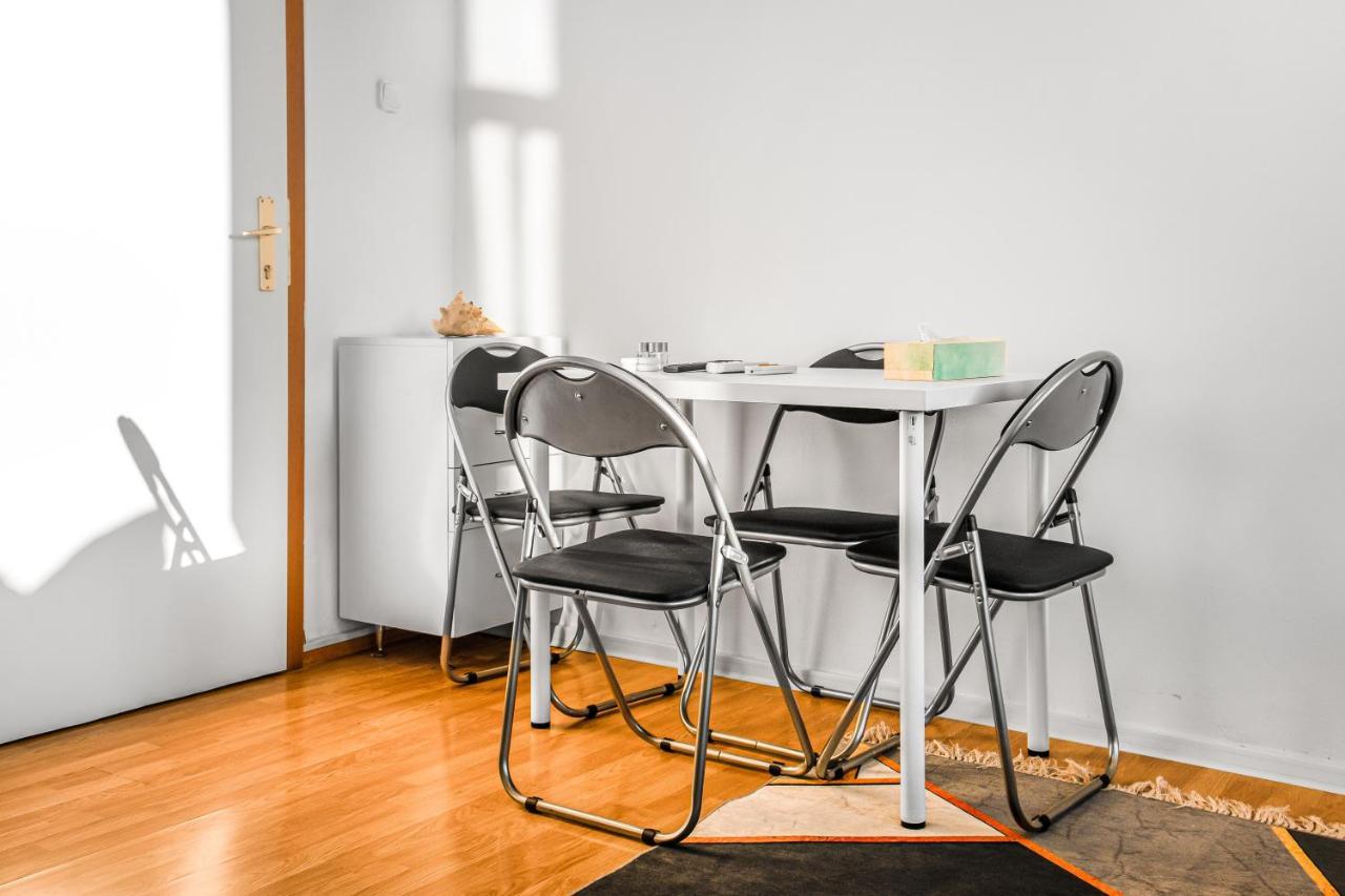 Joyful 2Br Apt. @ Millenium Tower And The Danube Vienne Extérieur photo