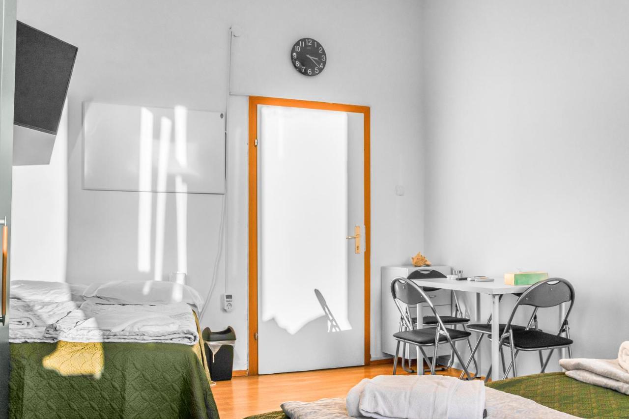 Joyful 2Br Apt. @ Millenium Tower And The Danube Vienne Extérieur photo