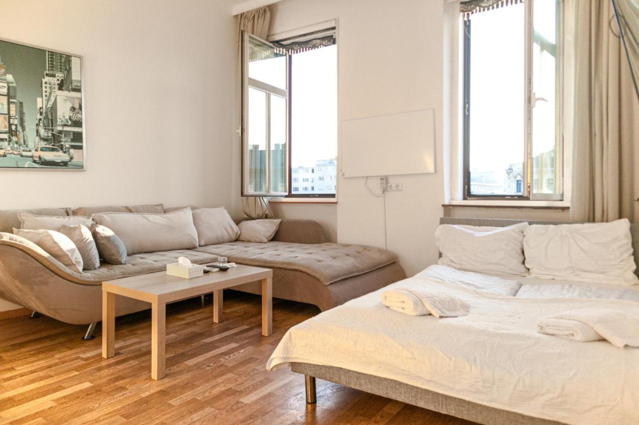 Joyful 2Br Apt. @ Millenium Tower And The Danube Vienne Extérieur photo